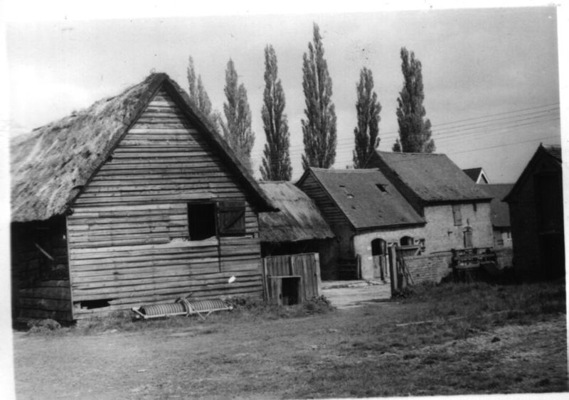 File:Another photo old barns home farm.jpg